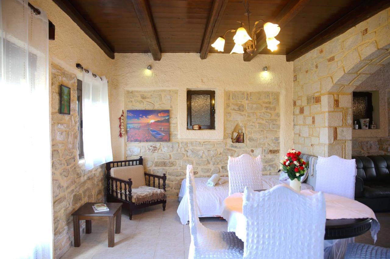 הוילה הרסוניסוס Stone House Irene מראה חיצוני תמונה
